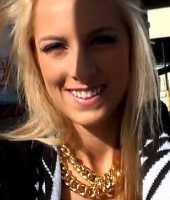 Samantha Nixon